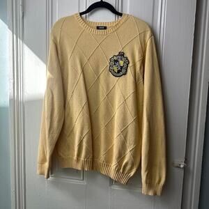 Hufflepuff Harry Potter Izod Sweater Womens Large Yellow Cableknit Pullover